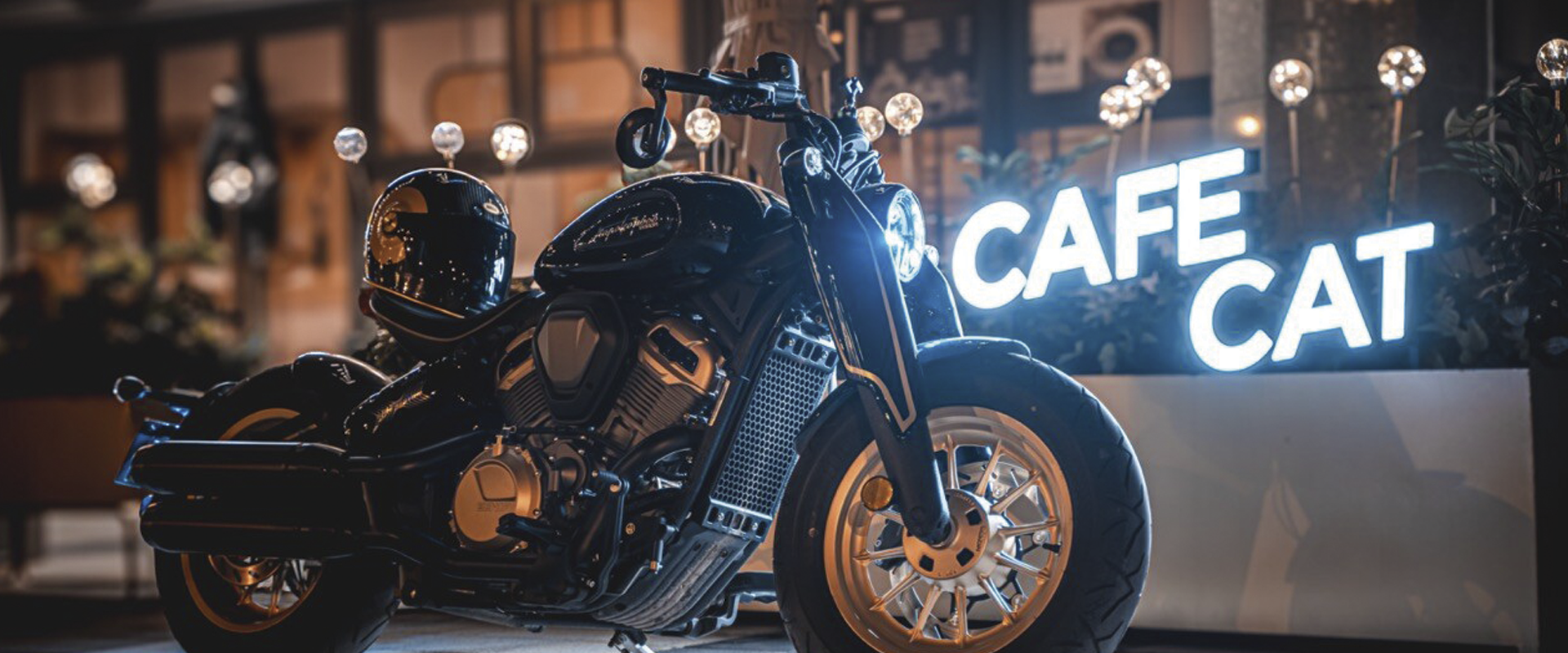 custom-slideshow-image-desktop-block_MPPAU6